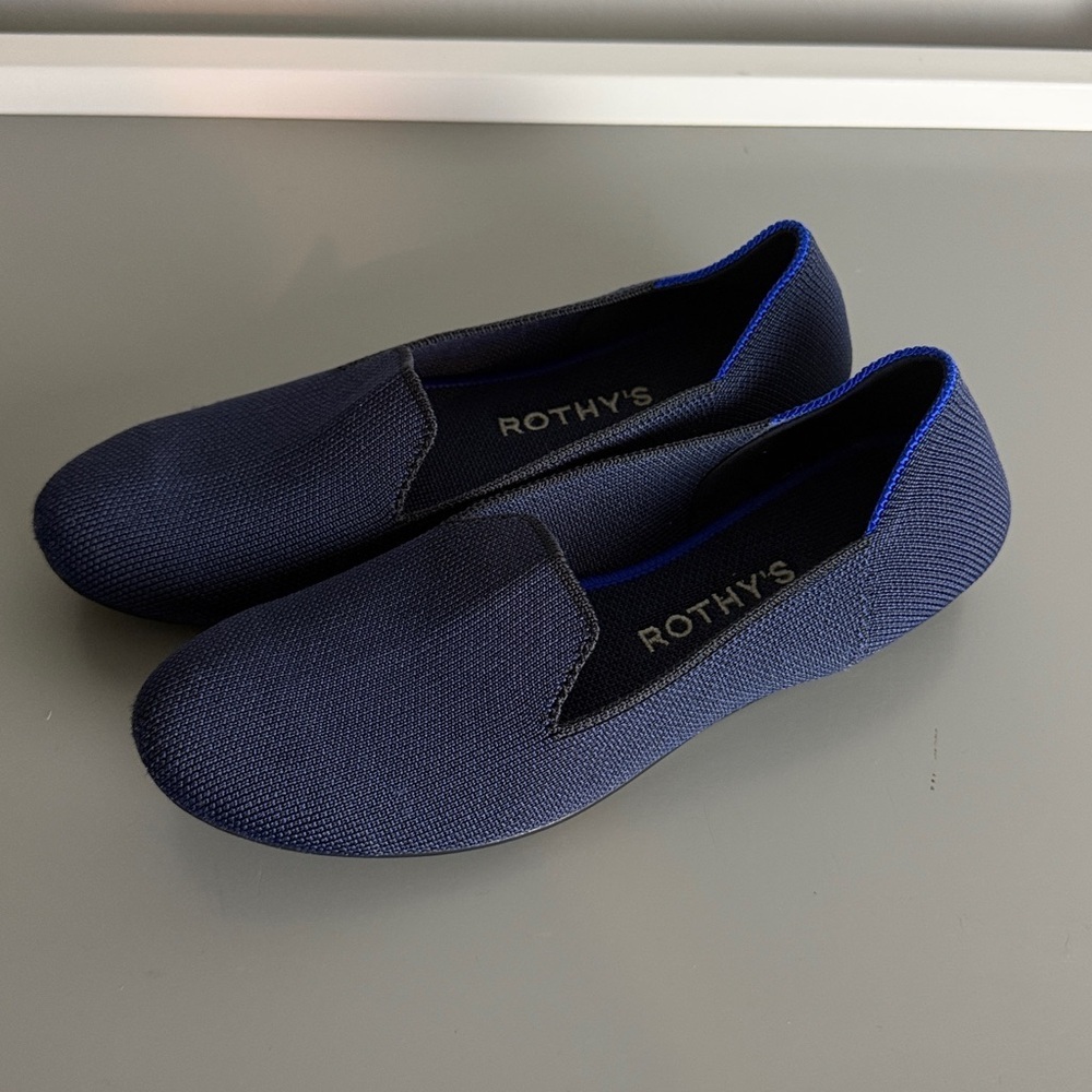 Rothy's Women’s Navy Slip-On Loafers size 6